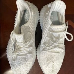 Yeezys Womens 7.5